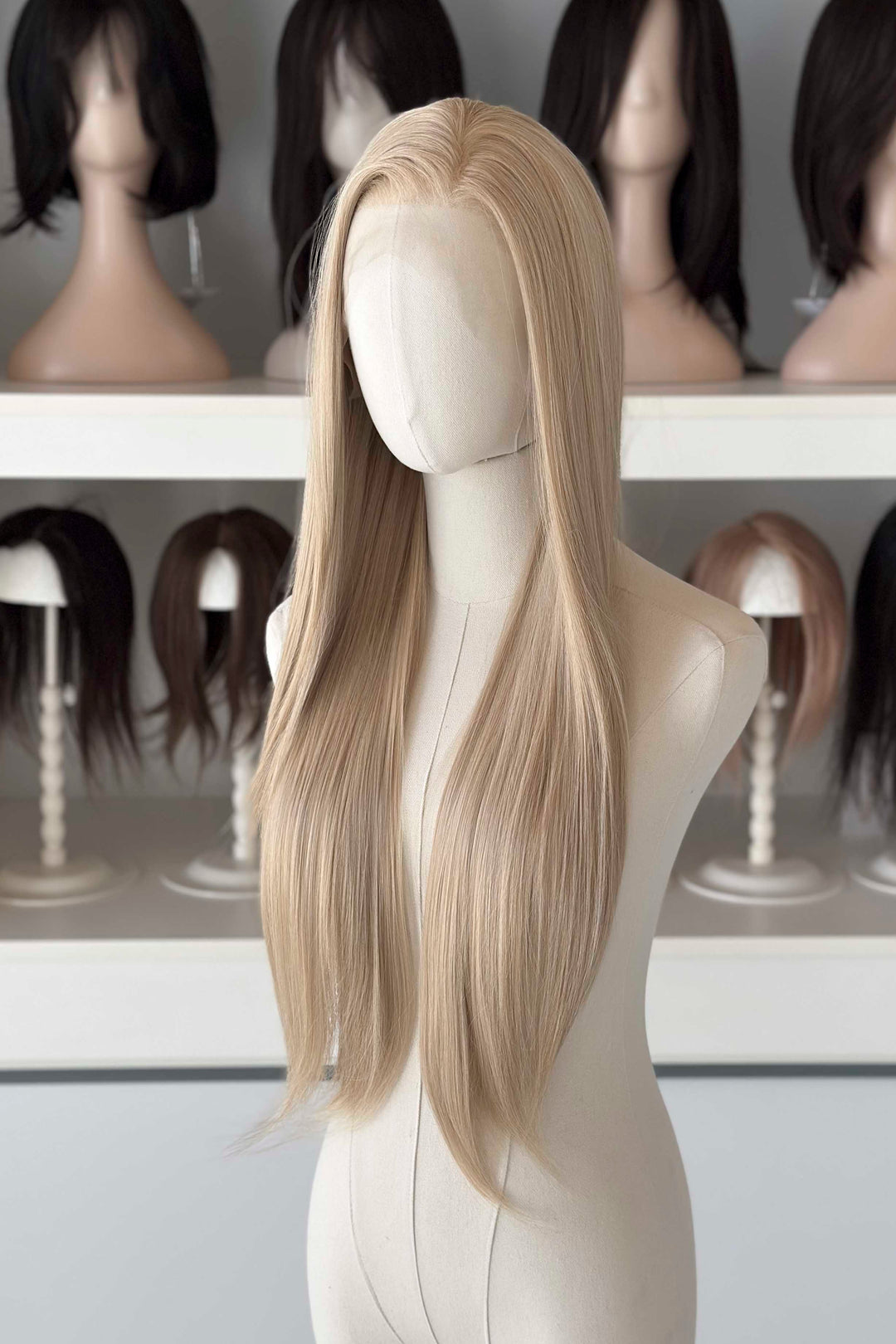 Champagne Sandy Blonde Straight Lace Front Synthetic Wig Camelia