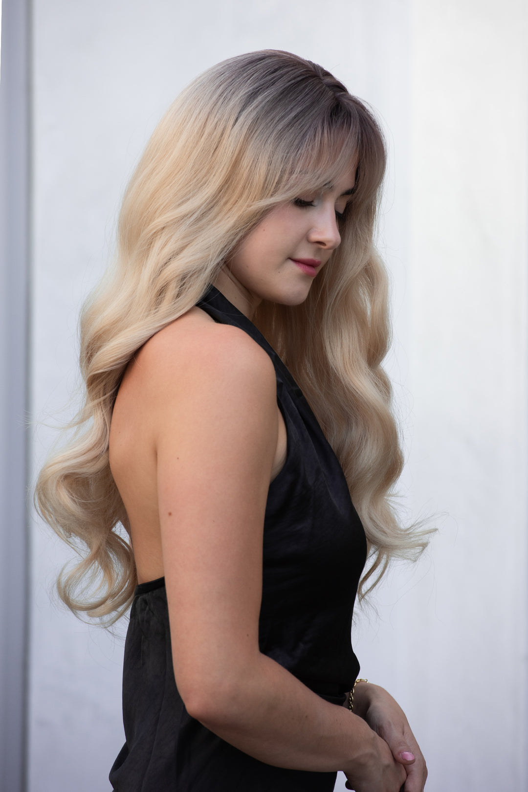 Light Blonde Wig with Bangs Long Wavy Wig with Dark Roots Kenna