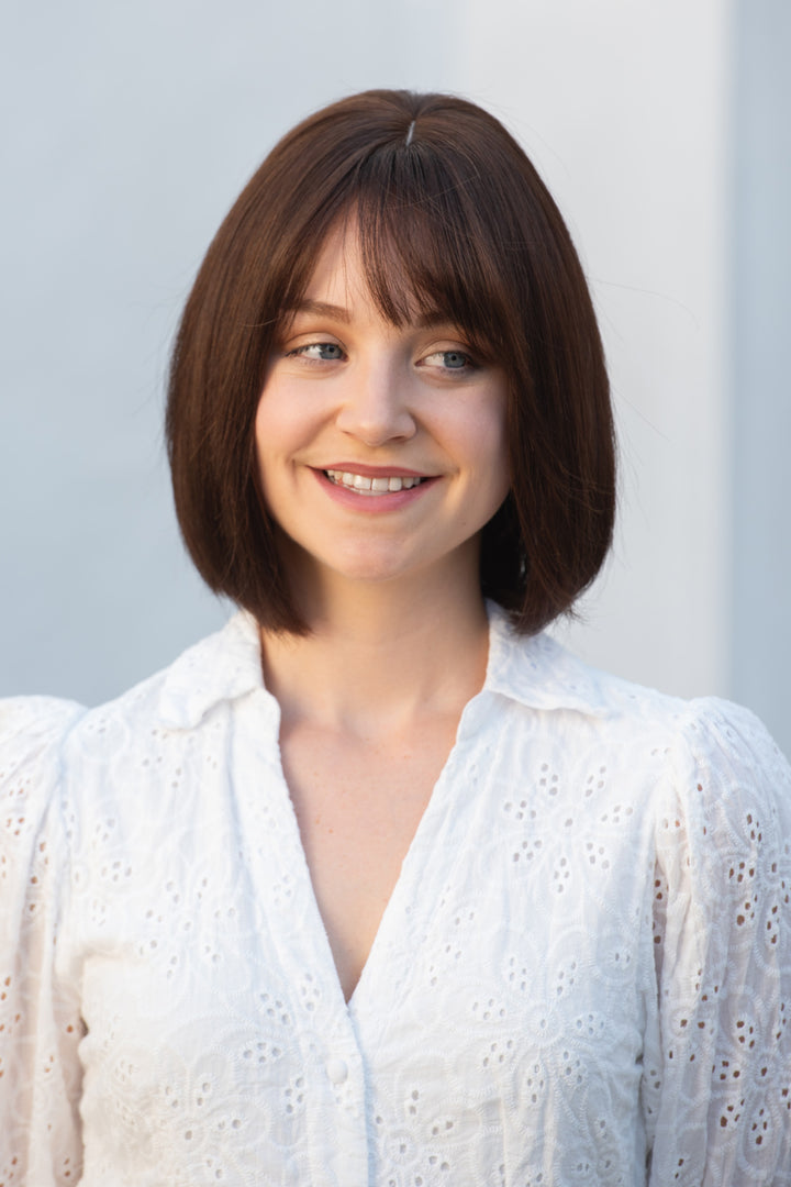 Bob Cut Straight Hair Wig Natural Brown Brunette Wig with Bangs