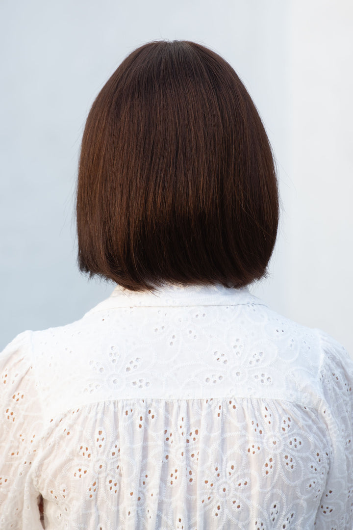 Bob Cut Straight Hair Wig Natural Brown Brunette Wig with Bangs