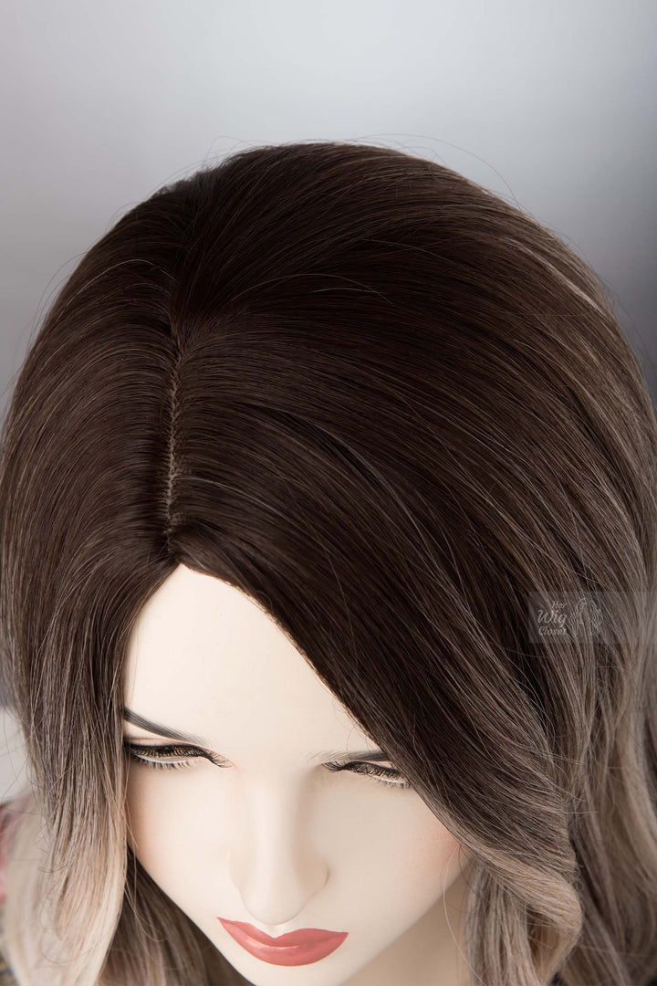 Vanilla Cream Ombre Blonde Wavy Wig Arlie