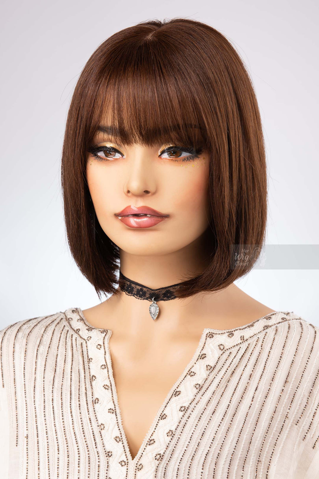 Bob Cut Straight Hair Wig Natural Brown Brunette Wig with Bangs