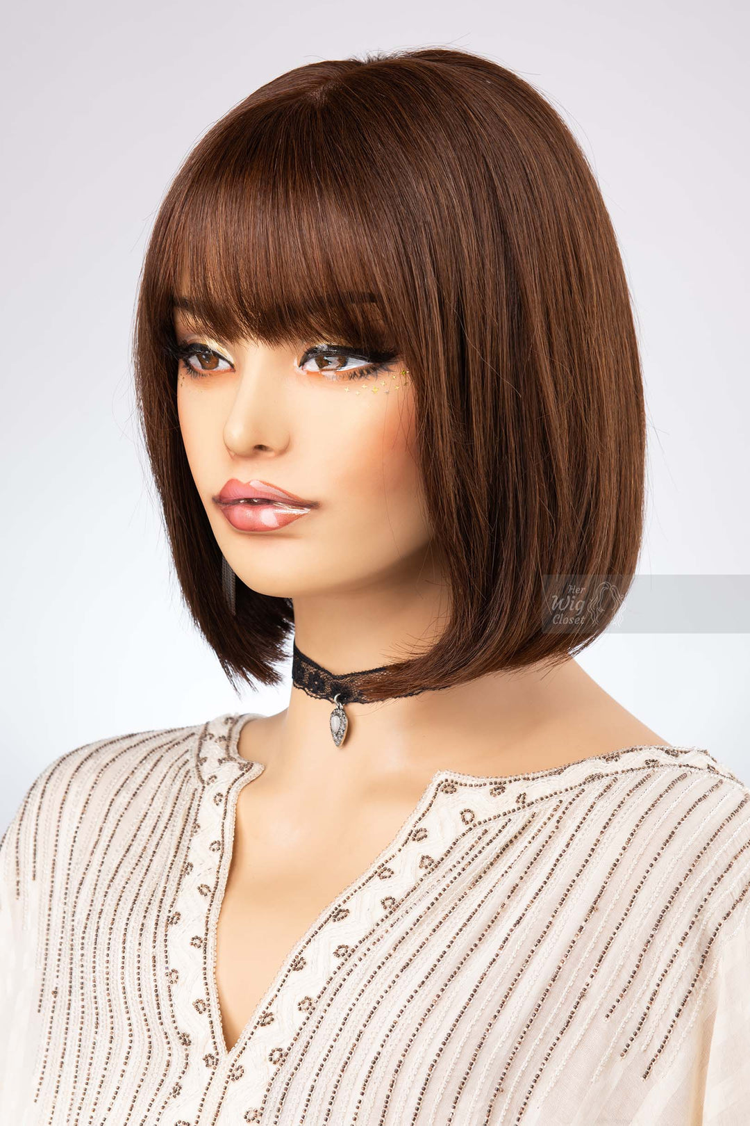 Bob Cut Straight Hair Wig Natural Brown Brunette Wig with Bangs