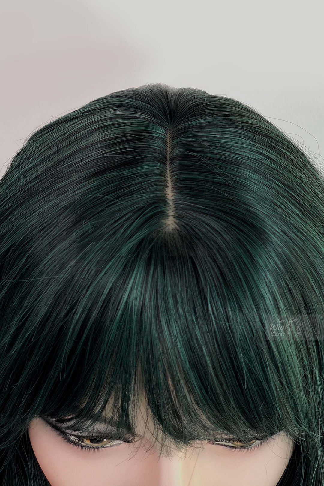 Polaris | Pastel Dark Green Wavy Wig with Bangs
