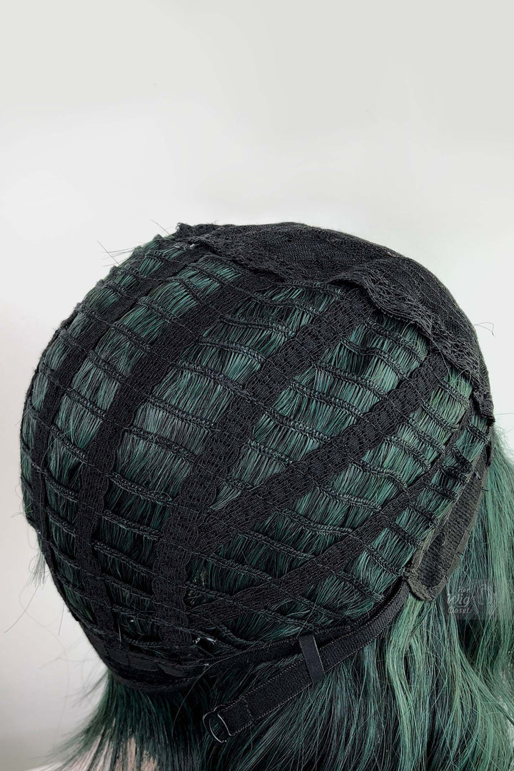 Polaris | Pastel Dark Green Wavy Wig with Bangs