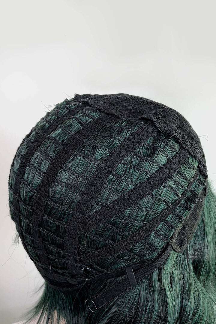 Pastel Green Wavy Synthetic Bob Wig with Bangs Polaris