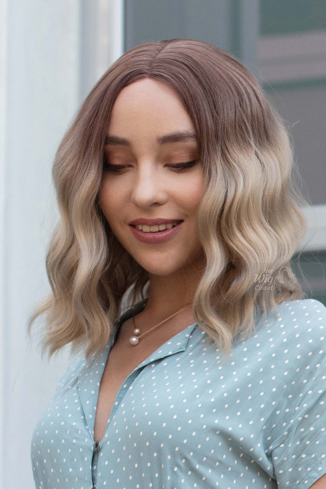 Ash Blonde Ombre Wavy Bob Small Lace Wig Zoey