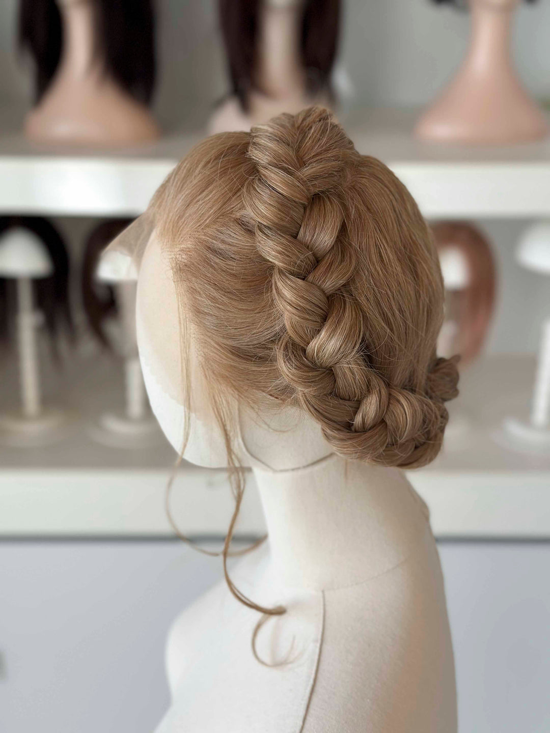 High Lady Lace Wig Golden Brown Wavy Hair ACOTAR Cosplay