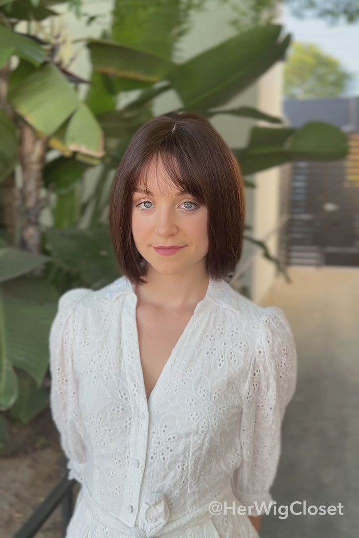 Bob Cut Straight Hair Wig Natural Brown Brunette Wig with Bangs