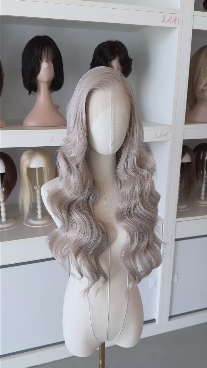 Oyku wig shown from different angles.