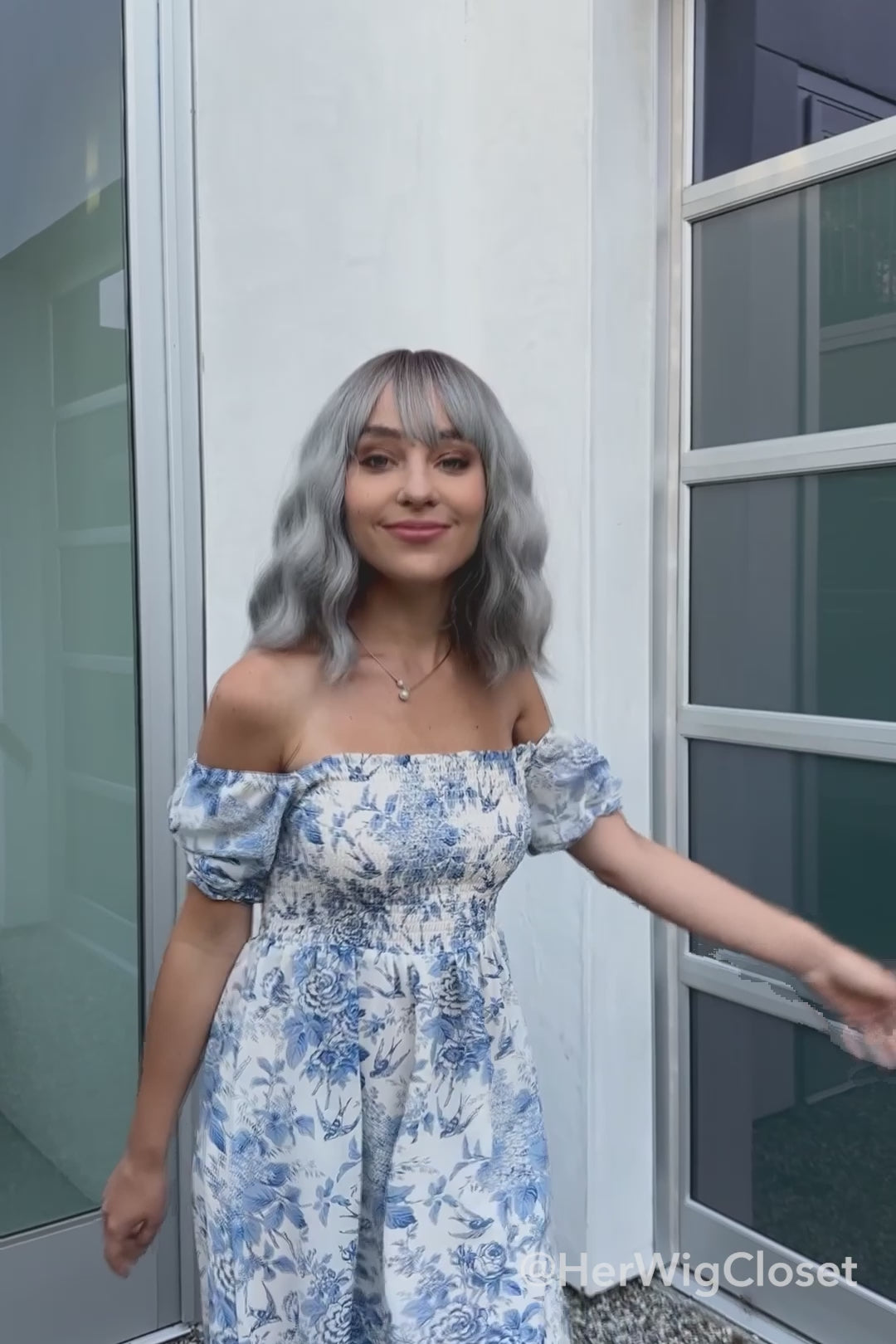 Silver Ombre Wavy Synthetic Bob Wig with Bangs Ororo