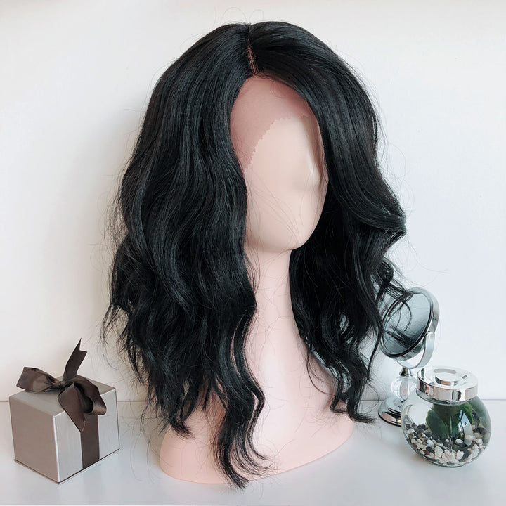 Charlotte | 14" Wavy Side Part Lace Front Wig